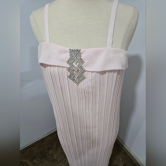 Patra pale pink dress - Picture 2 of 7